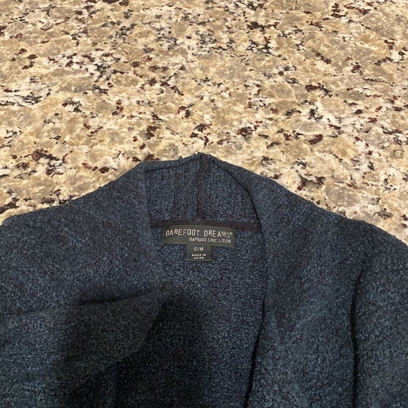 Barefoot Dreams CozyChic Lite® Island Wrap open front cardigan - Picture 4 of 10